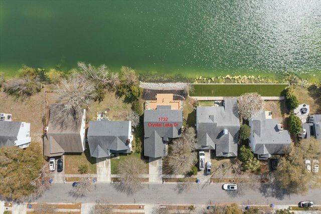 1732 Crystal Lake Drive, Charleston, SC 29412