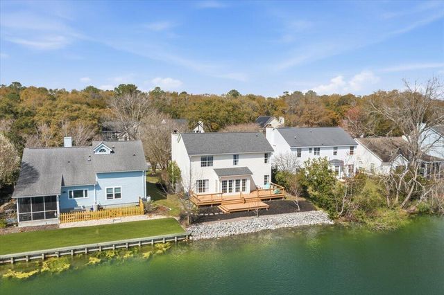 1732 Crystal Lake Drive, Charleston, SC 29412