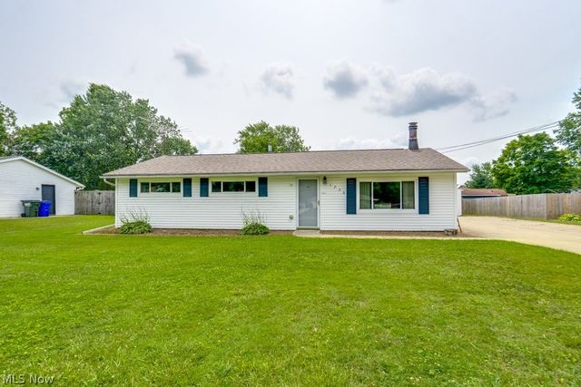 1756 Evergreen Drive, Streetsboro, OH 44241