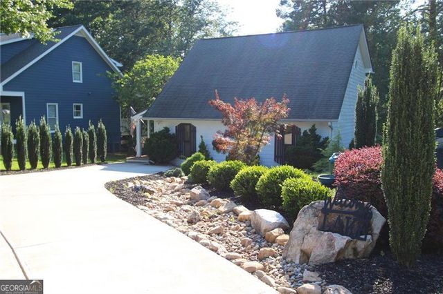 4040 Merritt Drive, Cumming, GA 30041