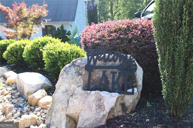 4040 Merritt Drive, Cumming, GA 30041