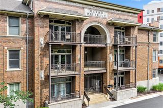 600 W Meadow Street 206, Fayetteville, AR 72701
