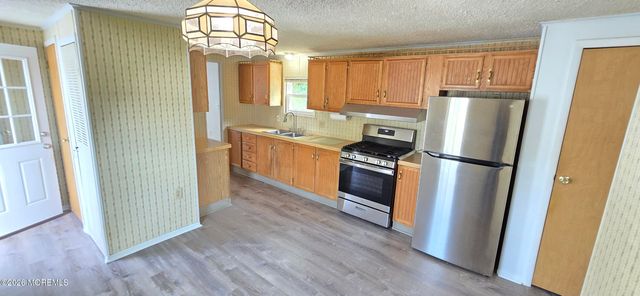 11 Citation Street, Howell, NJ 07731