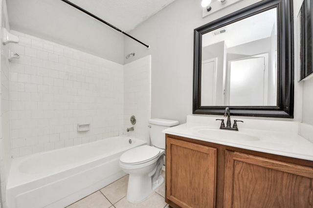 2714 Blue Mist Drive, Sugar Land, TX 77498