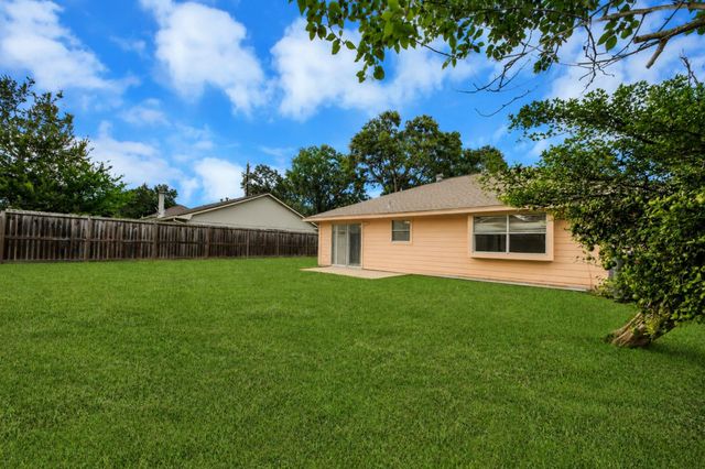 2714 Blue Mist Drive, Sugar Land, TX 77498
