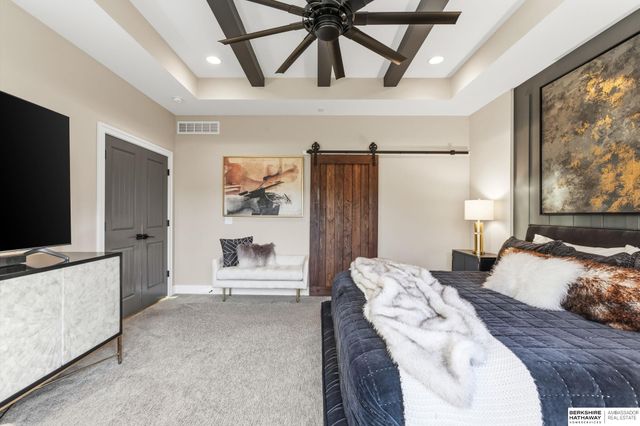 21874 Martha Street, Elkhorn, NE 68022
