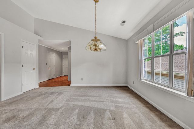 5850 Penn Forest PL, Roanoke, VA 24018