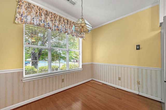 5850 Penn Forest PL, Roanoke, VA 24018