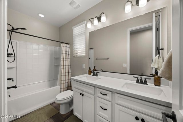 2826 E FRAKTUR Road, Phoenix, AZ 85040