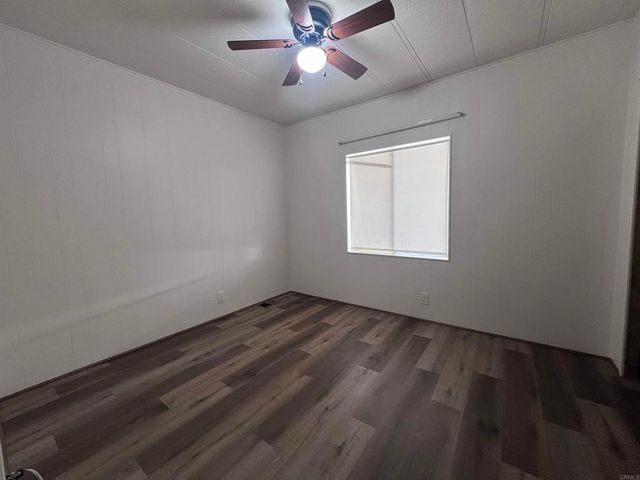 575 S Lyon Avenue 155, Hemet, CA 92543