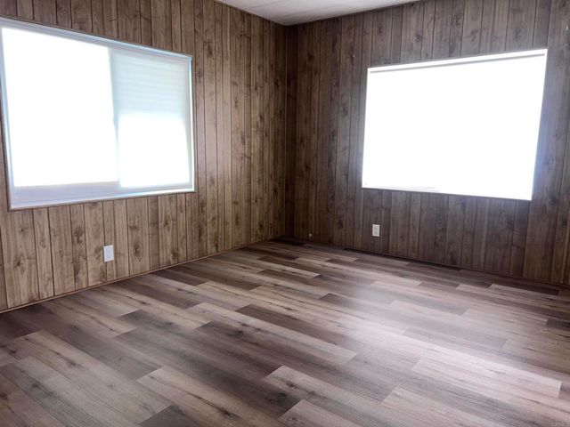 575 S Lyon Avenue 155, Hemet, CA 92543