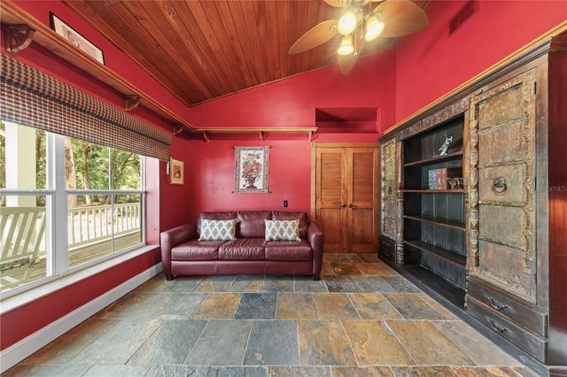 1621 BARR, Oviedo, FL 32765