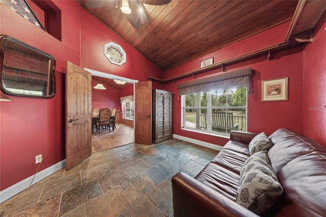 1621 BARR, Oviedo, FL 32765