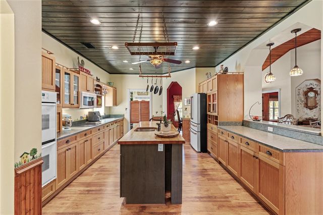 1621 BARR, Oviedo, FL 32765