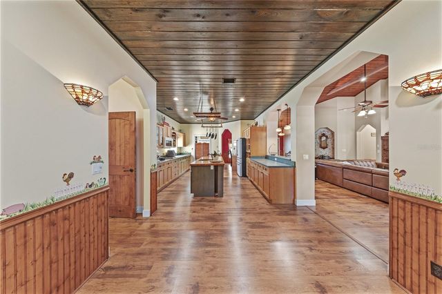 1621 BARR, Oviedo, FL 32765