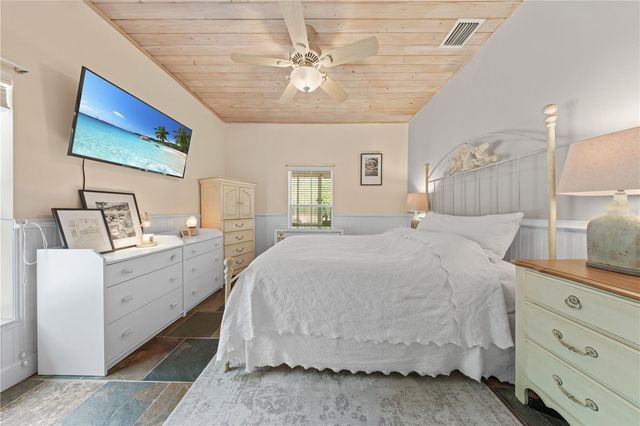 1621 BARR, Oviedo, FL 32765