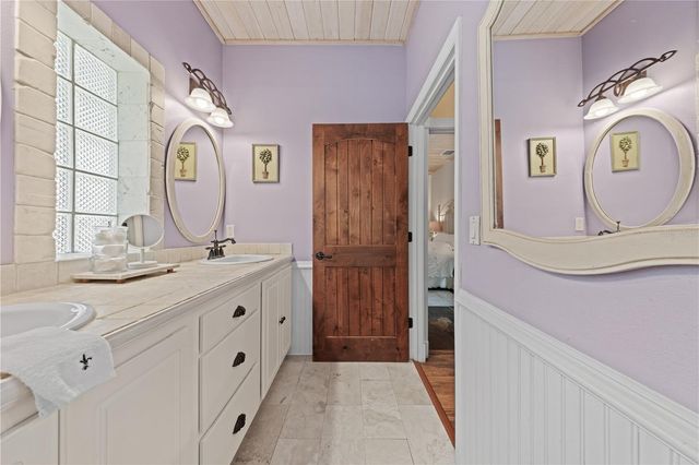 1621 BARR, Oviedo, FL 32765