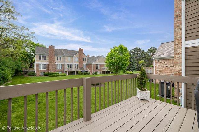 1417 Shire Circle, Inverness, IL 60067