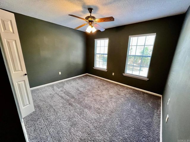 15 Brierwood Circle, Conway, AR 72034