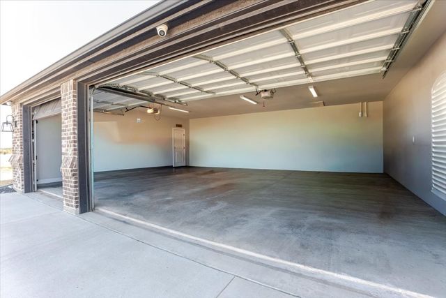 3077 Infinity Drive, Weatherford, TX 76087