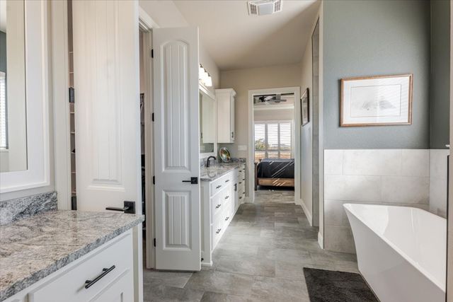 3077 Infinity Drive, Weatherford, TX 76087