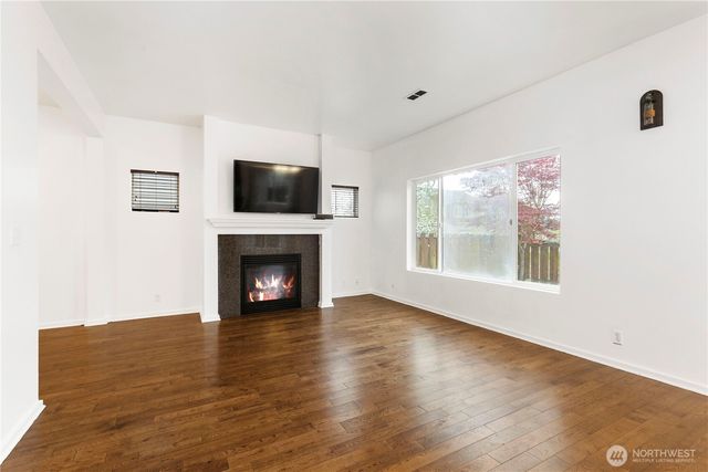 4217 L Place NE, Auburn, WA 98002