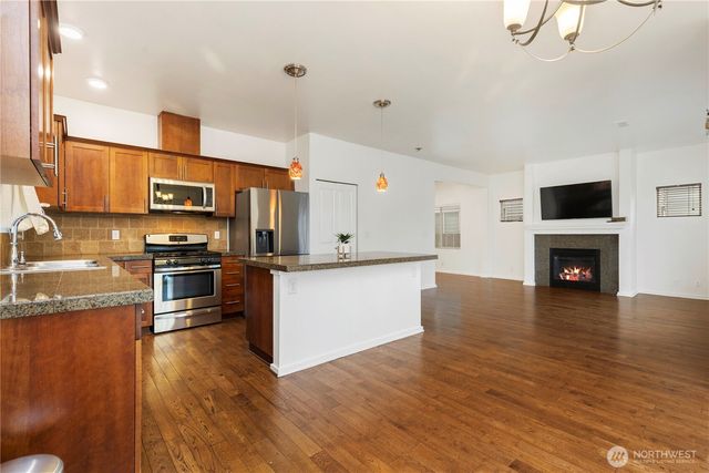 4217 L Place NE, Auburn, WA 98002