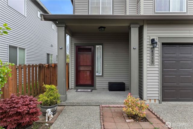 4217 L Place NE, Auburn, WA 98002