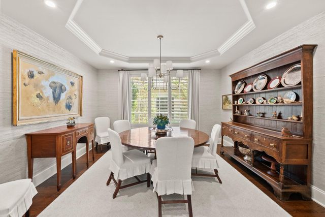 3507 River Avon Circle, Columbus, OH 43221