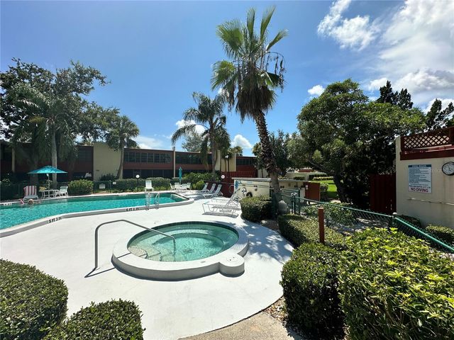 619 SPRING LAKES BOULEVARD, Bradenton, FL 34210