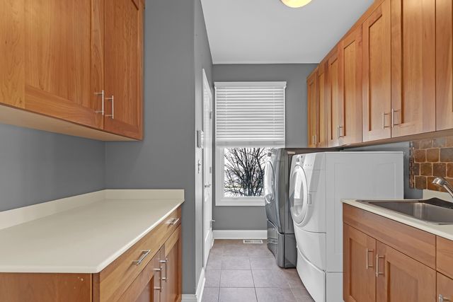 7242 Greywall Court, Long Grove, IL 60060