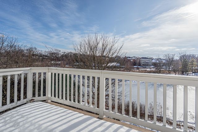 7242 Greywall Court, Long Grove, IL 60060