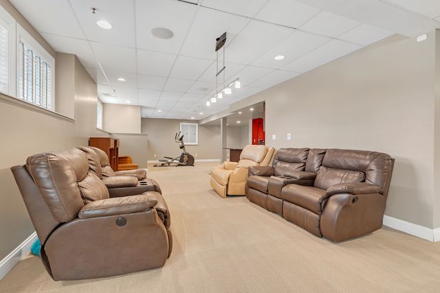 7242 Greywall Court, Long Grove, IL 60060