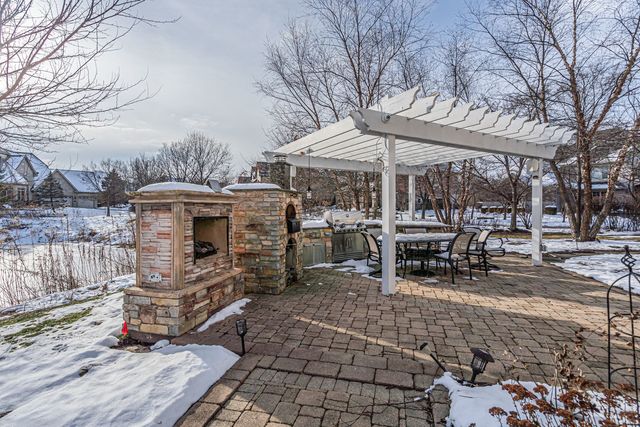 7242 Greywall Court, Long Grove, IL 60060