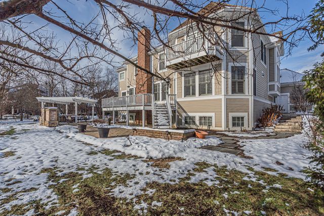 7242 Greywall Court, Long Grove, IL 60060