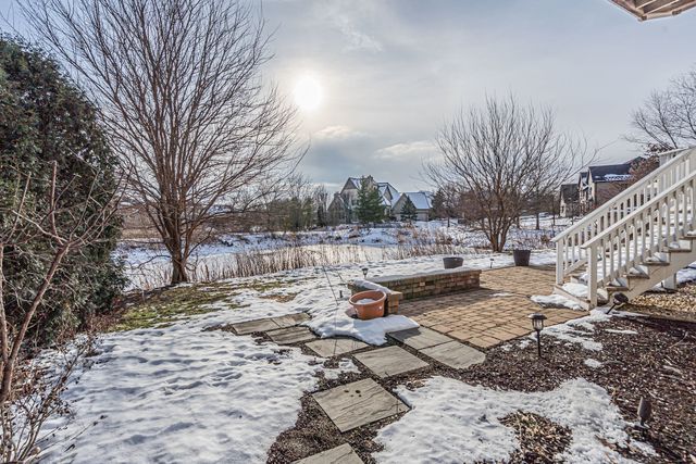 7242 Greywall Court, Long Grove, IL 60060