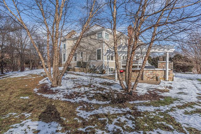 7242 Greywall Court, Long Grove, IL 60060