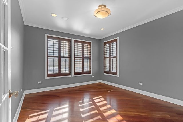 7242 Greywall Court, Long Grove, IL 60060