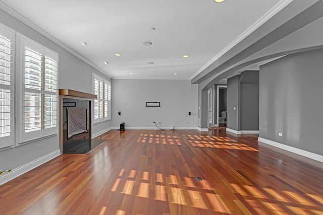 7242 Greywall Court, Long Grove, IL 60060