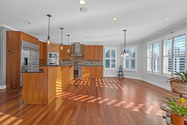 7242 Greywall Court, Long Grove, IL 60060