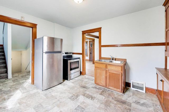 3325 15th STREET, Racine, WI 53405