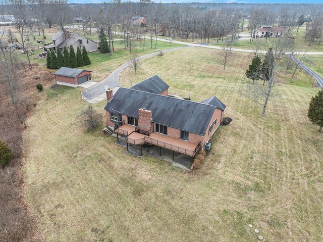 658 Aylor Lane, Walton, KY 41094