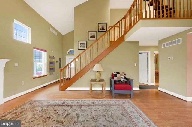 100 MARINA DR, Milford, DE 19963