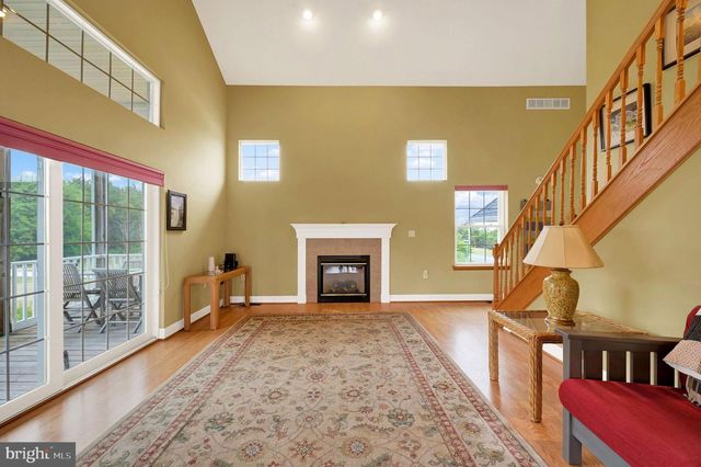 100 MARINA DR, Milford, DE 19963