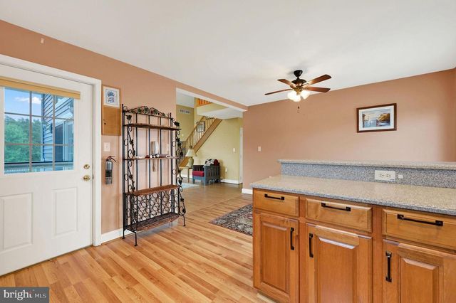 100 MARINA DR, Milford, DE 19963