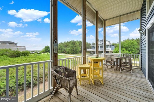 100 MARINA DR, Milford, DE 19963