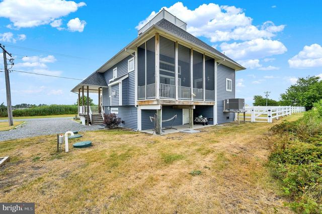 100 MARINA DR, Milford, DE 19963