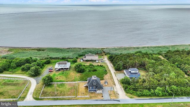 100 MARINA DR, Milford, DE 19963