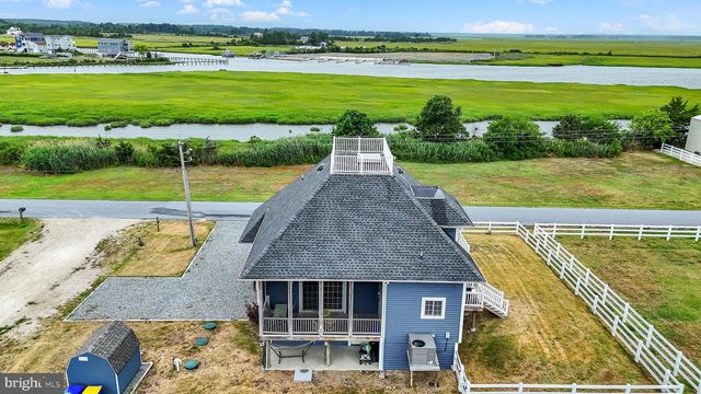 100 MARINA DR, Milford, DE 19963
