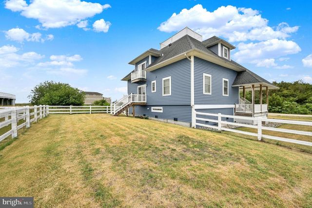 100 MARINA DR, Milford, DE 19963